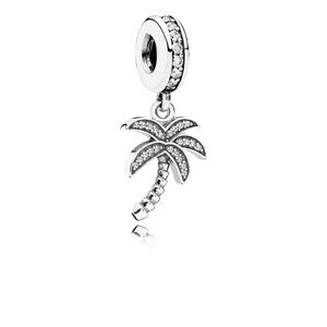 Pandora palm tree charm